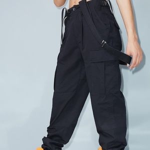 Poster Grl Black Suspender Cargo Pants MINT CON.